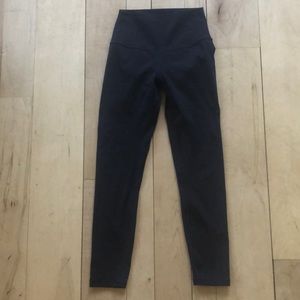 Born Primitive Inspire Leggings (Navy)